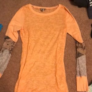 BKE long sleeved shirt